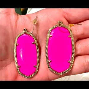 Kendra Scott Limited Edition NEON PINK large Danielle Earrings!